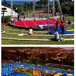 Cap Estérel 4 Pers équipé, Belle Vue Golf, Centre Village Pierre&vacances , Parking Inclus Et 5 Piscines Accès Gratuit, Clim, Wifi, Tv, Lave-vaisselle Et Lave-linge,four, Plancha * Saint-Raphaël