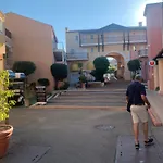 Cap Esterel 4 Pers Equipe, Belle Vue Golf, Centre Village Pierre & , Parking Inclus Et 5 Piscines Acces Gratuit, Clim, Wifi, Tv, Lave-vaisselle Et Lave-linge,four, Plancha