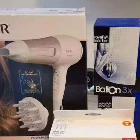 Апартаменты Cap Esterel 4 Pers Equipe, Belle Vue Golf, Centre Village Pierre & , Parking Inclus Et 5 Piscines Acces Gratuit, Clim, Wifi, Tv, Lave-vaisselle Et Lave-linge,four, Plancha Сен-Рафаэль