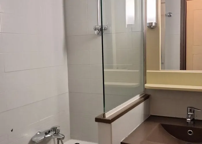 Apartmán Cap Esterel 4 Pers Equipe, Belle Vue Golf, Centre Village Pierre & , Parking Inclus Et 5 Piscines Acces Gratuit, Clim, Wifi, Tv, Lave-vaisselle Et Lave-linge,four, Plancha Saint-Raphaël