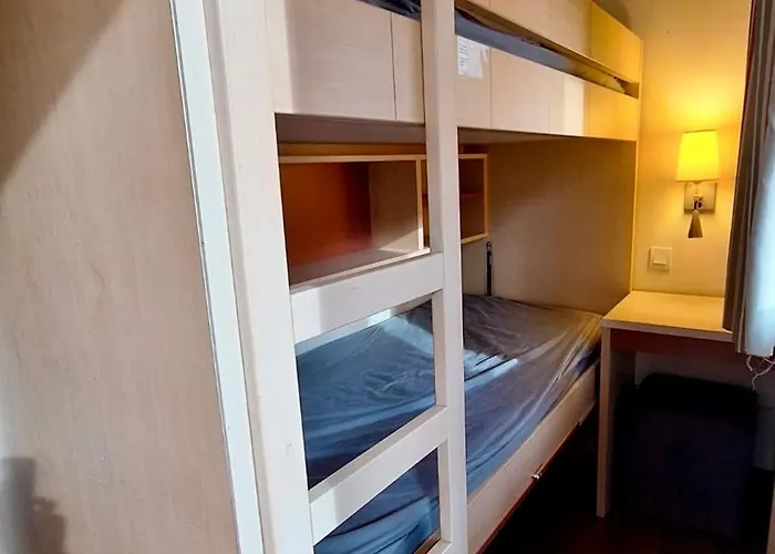 Cap Estérel 4 Pers équipé, Belle Vue Golf, Centre Village Pierre&vacances , Parking Inclus Et 5 Piscines Accès Gratuit, Clim, Wifi, Tv, Lave-vaisselle Et Lave-linge,four, Plancha Saint-Raphaël